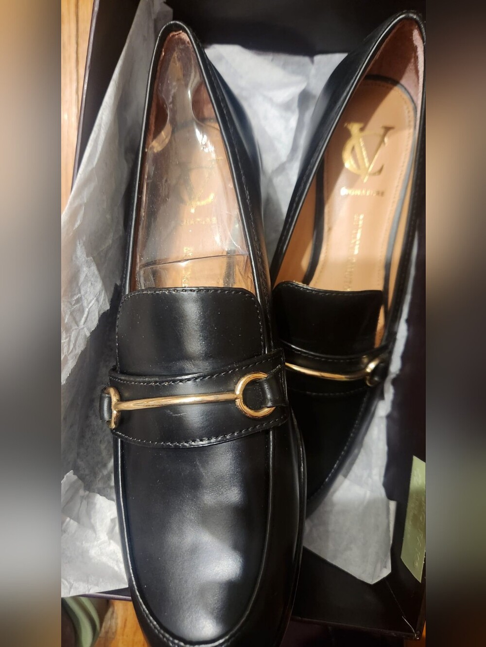 Vince Camuto Signature Womens Loafer 9.5 Med Width. Black New In Box